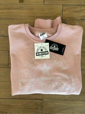 Women's Crewneck Sweater in Dusty Pink NWT